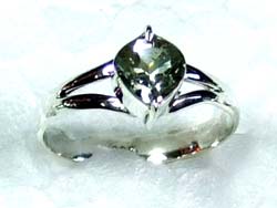 Beautiful small Ring-ss4r093