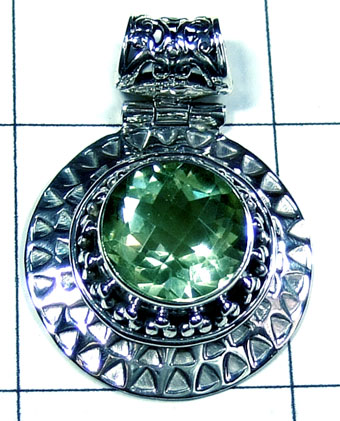 Green Amethyst cut gems Pendant-ss5p274