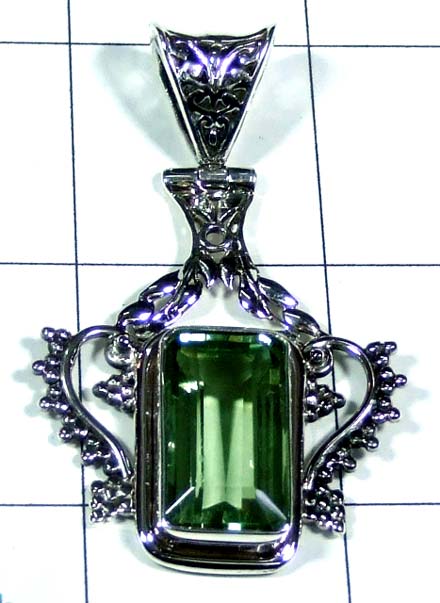 Silver Green Amethyst Pendant-ss5p275