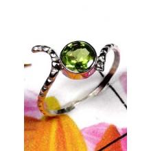 Low cost silver Jewelry with Peridot Ring-ILR042