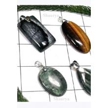 W2DP979-250 gm-Mix Cab Stone Pendants